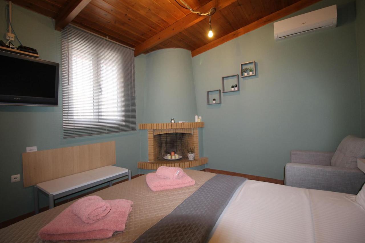 Markópoulon Pikinas Studios Near Ath Airport מראה חיצוני תמונה